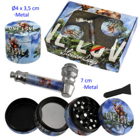 Set con pipa y grinder  4 cm.