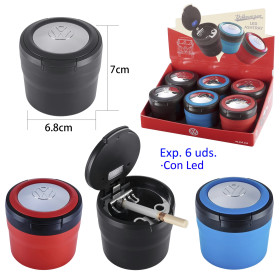 Expositor  con  6  ceniceros  de  coche  c/led  VW